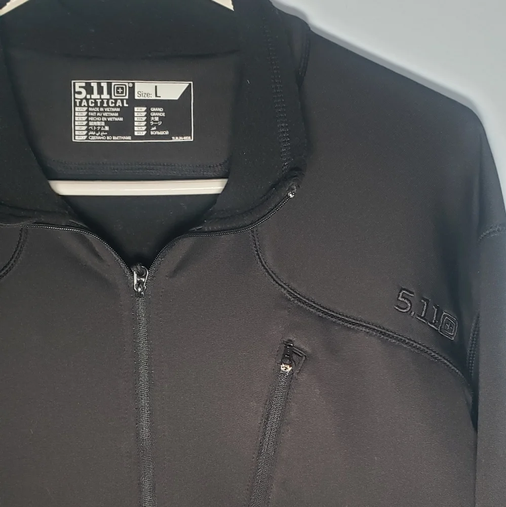 5.11 | quarter zip pull over sweater - Picture 2 of 6